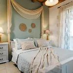 Elia Provarma - Your Villa