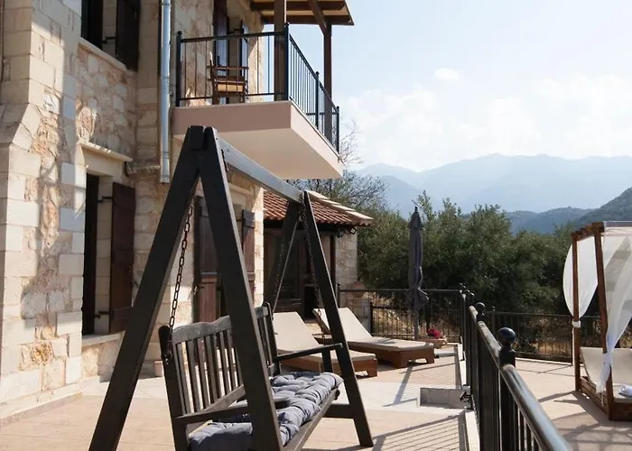 Elia Provarma - Your Ханья