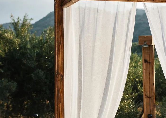 Elia Provarma - Your Вилла Ханья